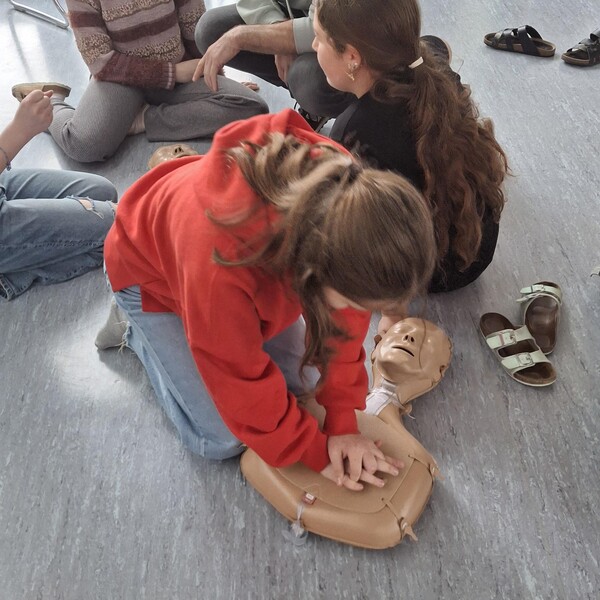 kids_save_lives1.jpg
